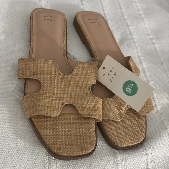 Women’s Nina Raffia H-Band Slide Sandals - a .new day - Beige - 9.5 - Picture 5 of 5
